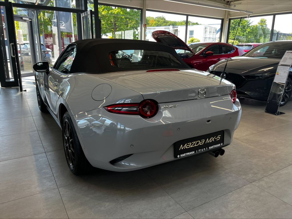 Mazda MX-5 2025