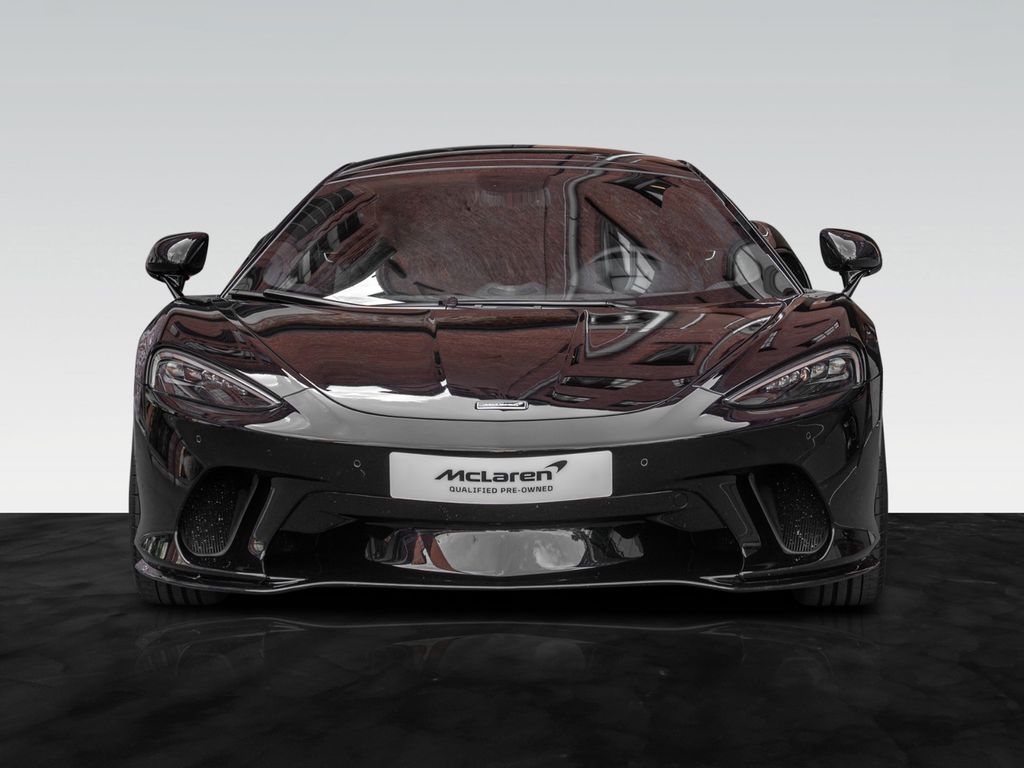 McLaren GT 2023