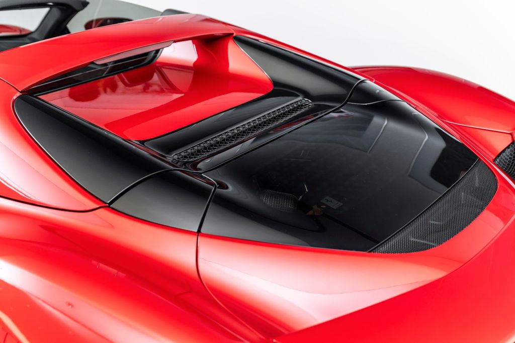 Ferrari 296 GTS 2024