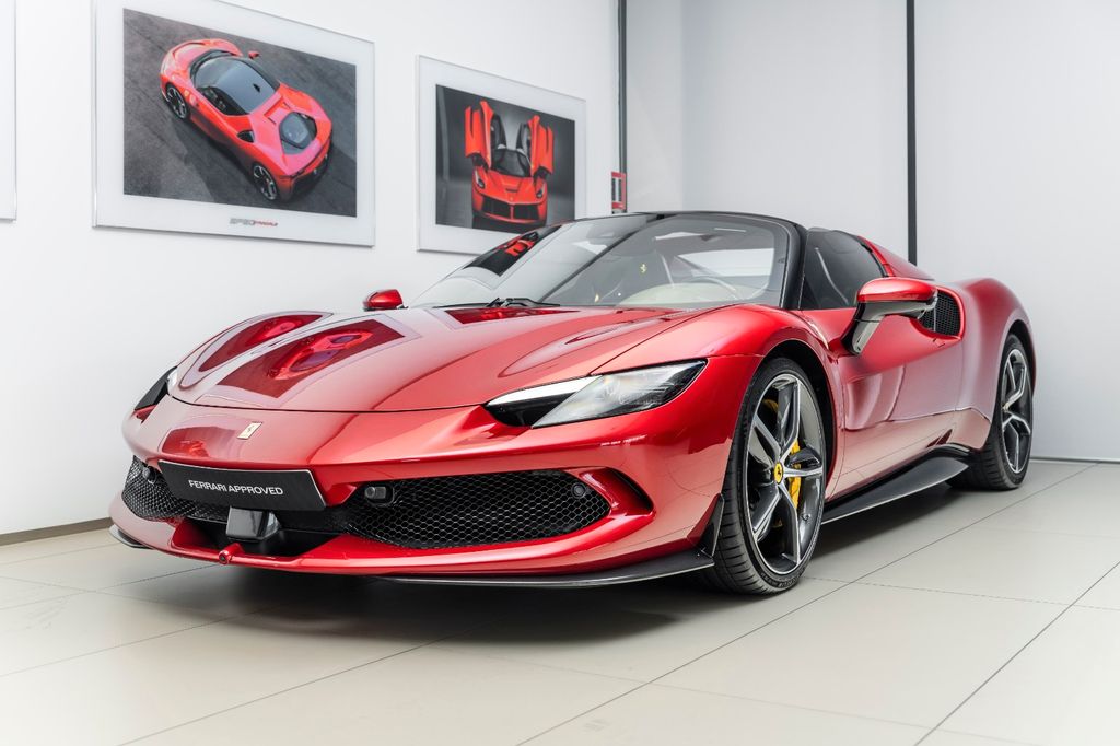 Ferrari 296 GTS 2024