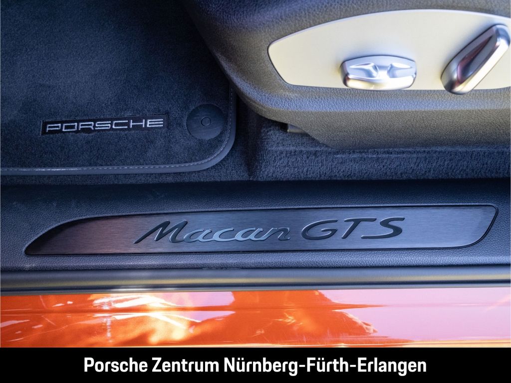 Porsche Macan 2024