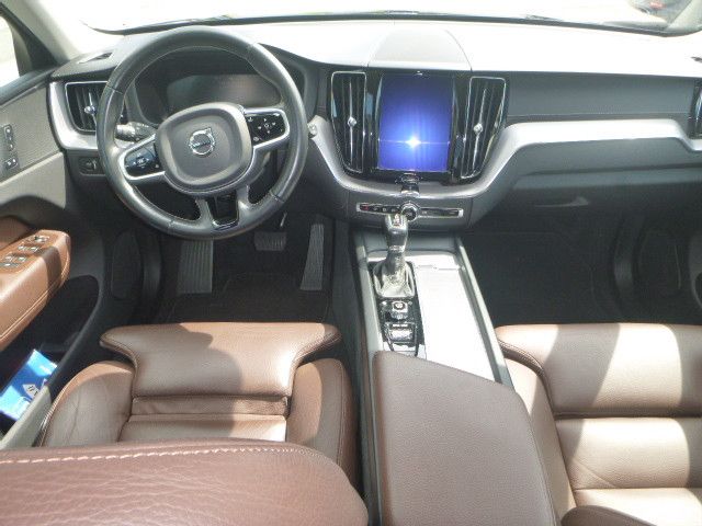 Volvo XC60 2019