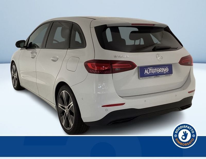 Mercedes-Benz B 180 2023