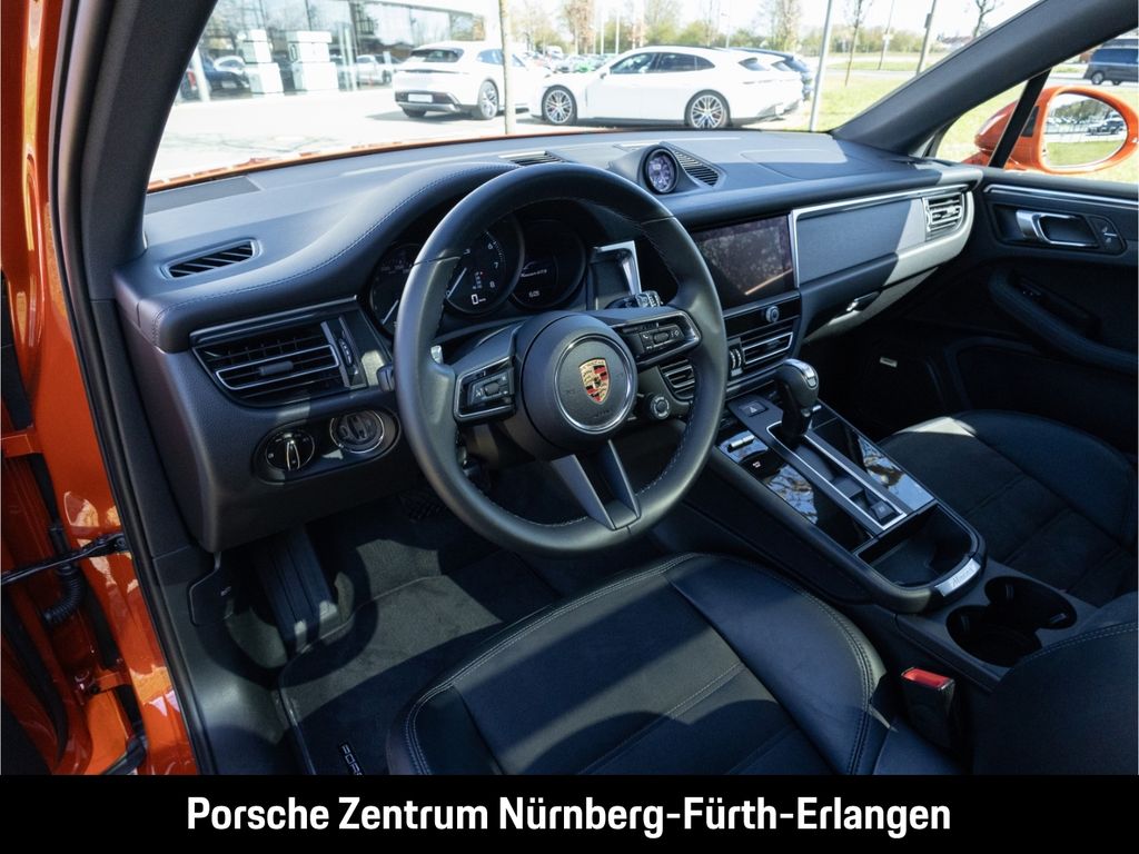 Porsche Macan 2024