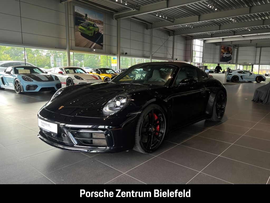 Porsche 992 2024