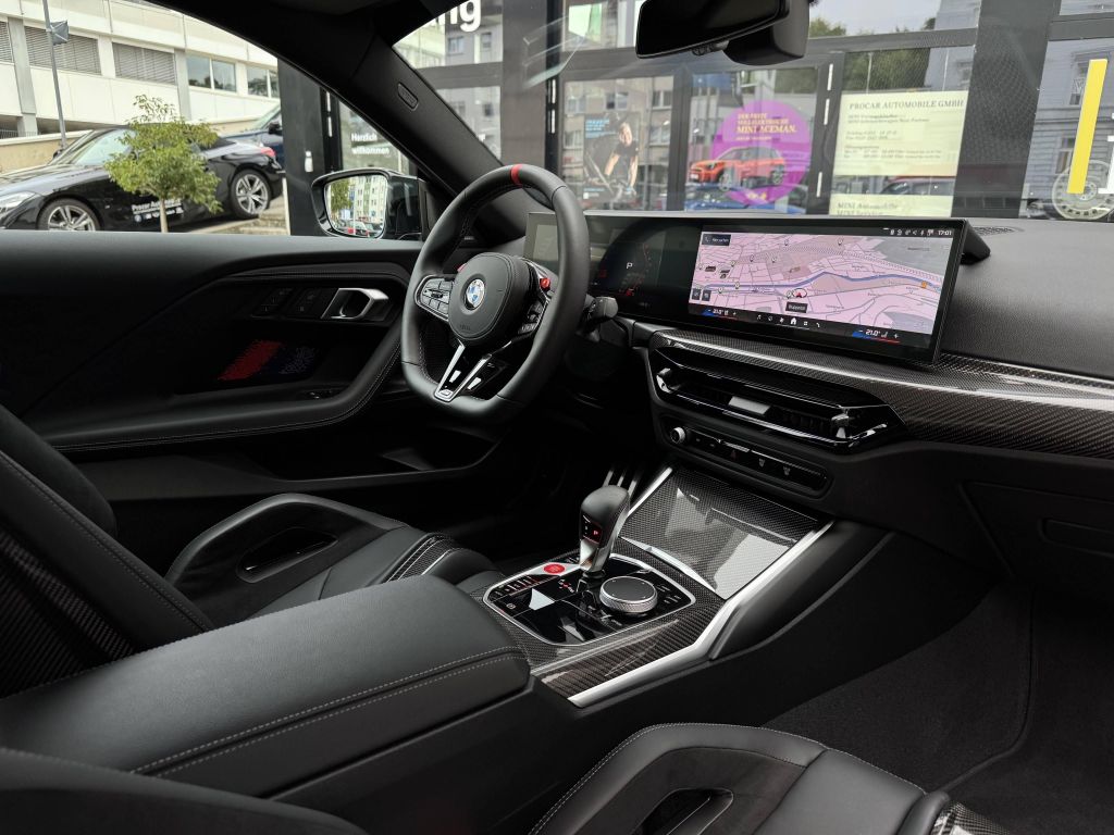 BMW M2 2025