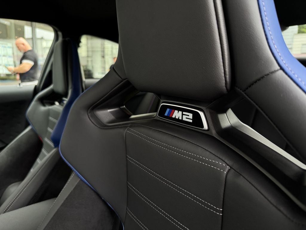 BMW M2 2025