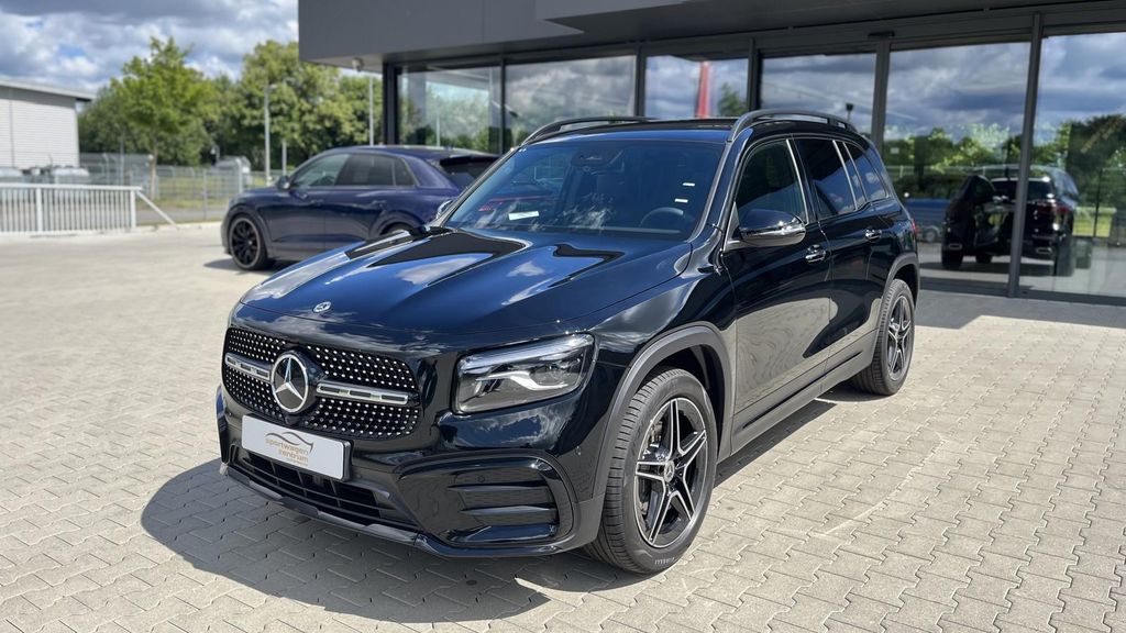 Mercedes-Benz GLB 200 2025