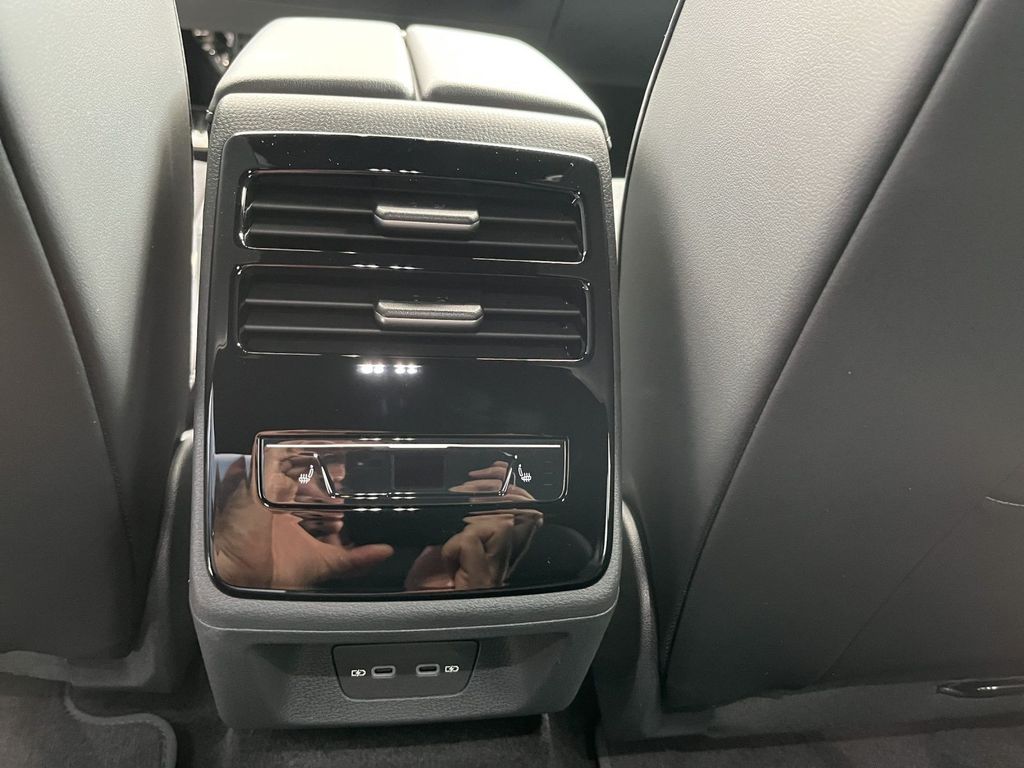 Volkswagen ID.7 2025