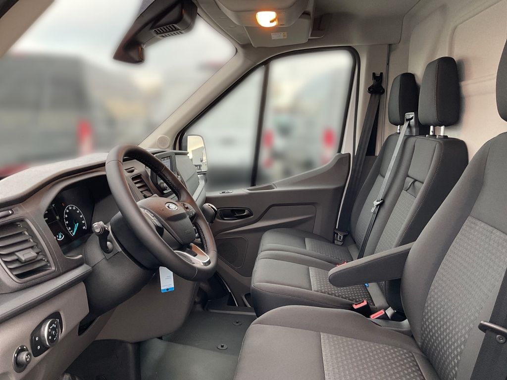 Ford Transit 2025
