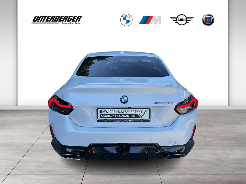 BMW M240i 2024