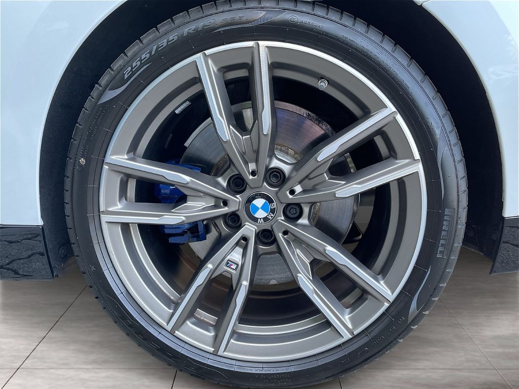 BMW M240i 2024