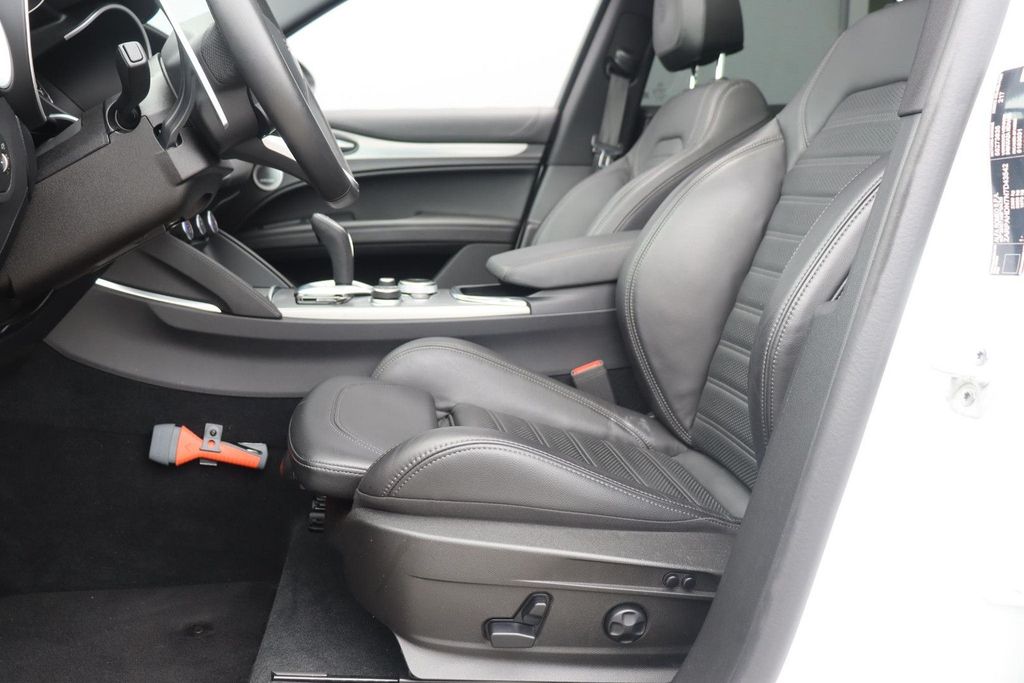 Alfa Romeo Stelvio 2022