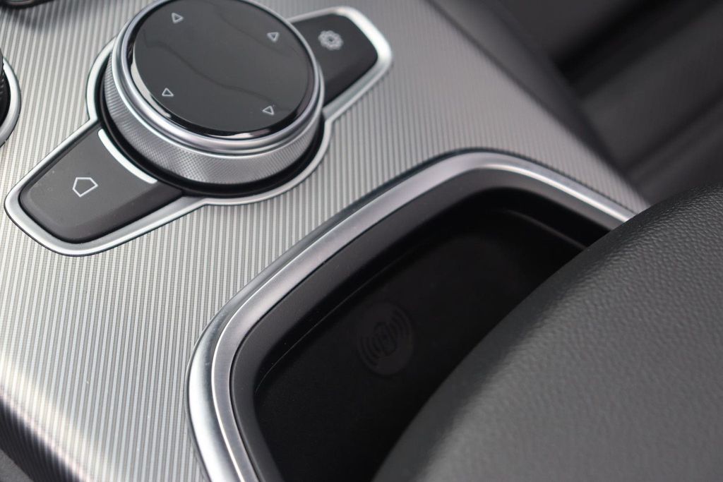 Alfa Romeo Stelvio 2022