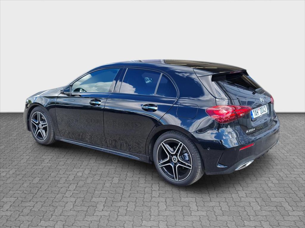 Mercedes-Benz A 200 2024