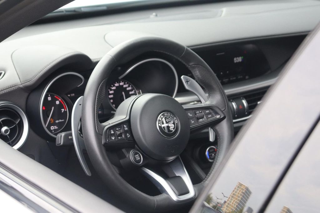 Alfa Romeo Stelvio 2022