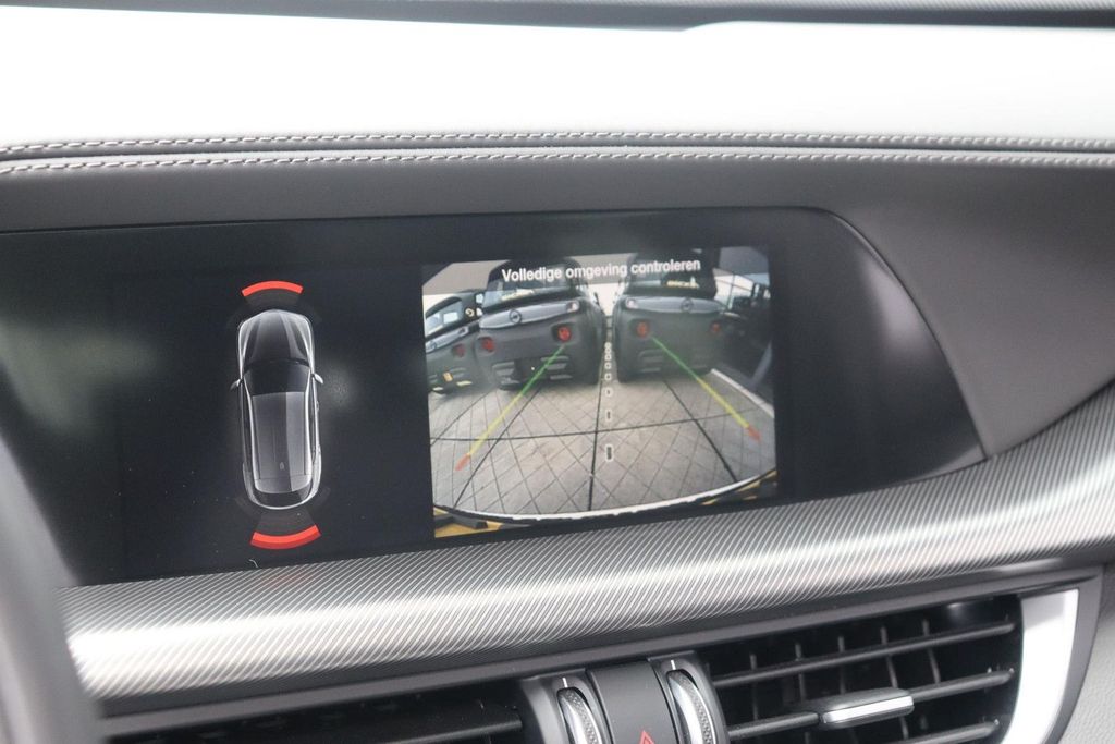 Alfa Romeo Stelvio 2022