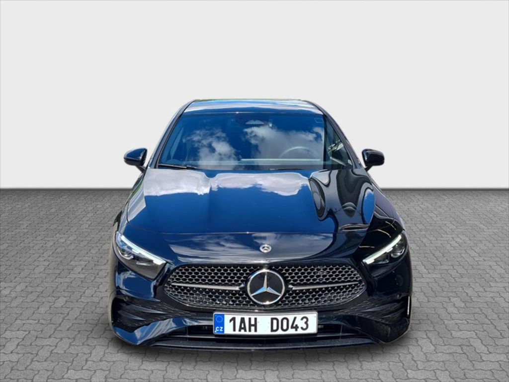 Mercedes-Benz A 200 2024