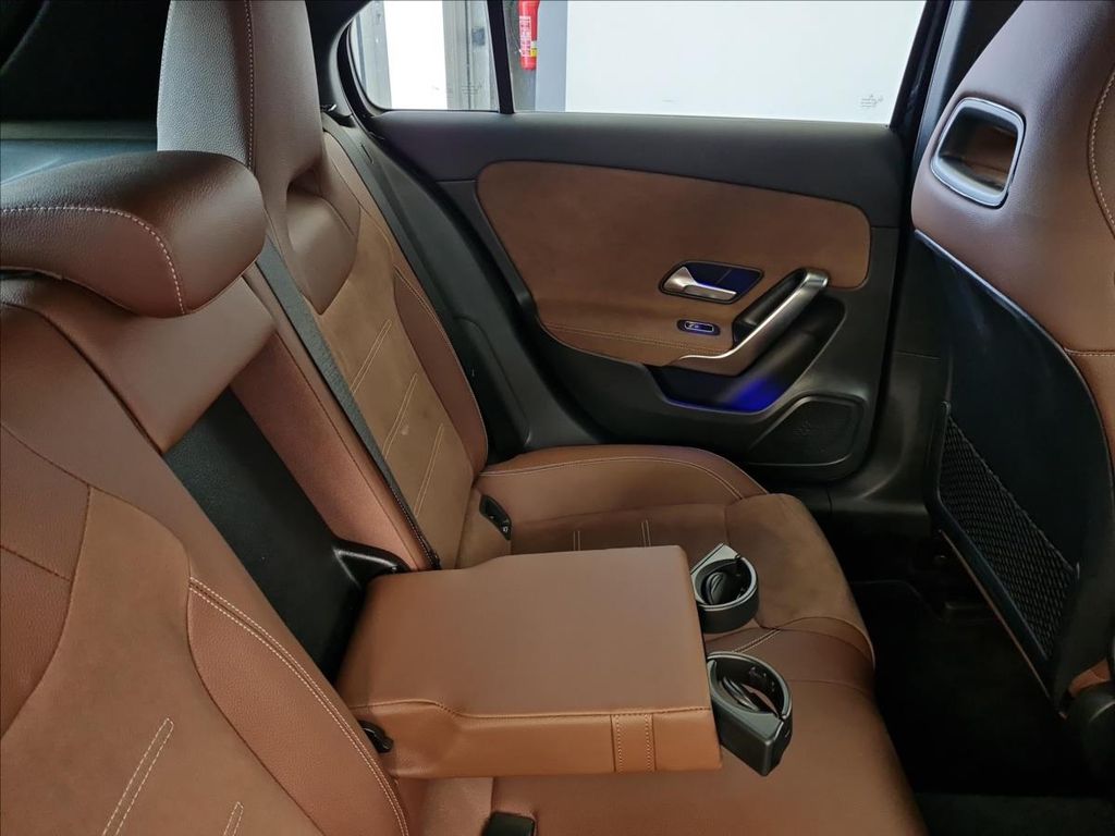 Mercedes-Benz A 200 2024