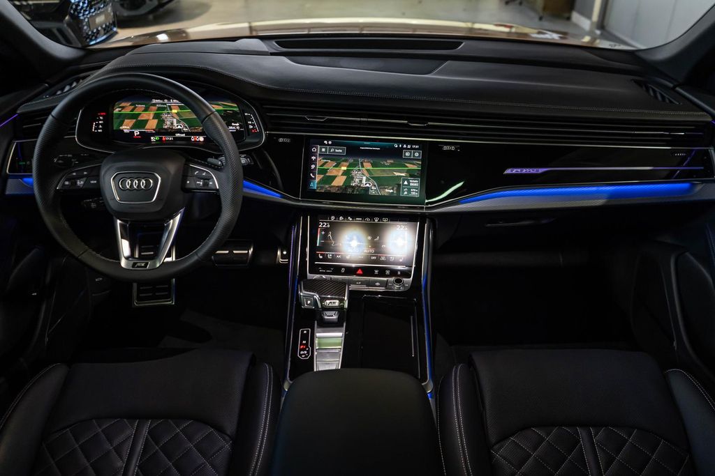 Audi SQ8 2024