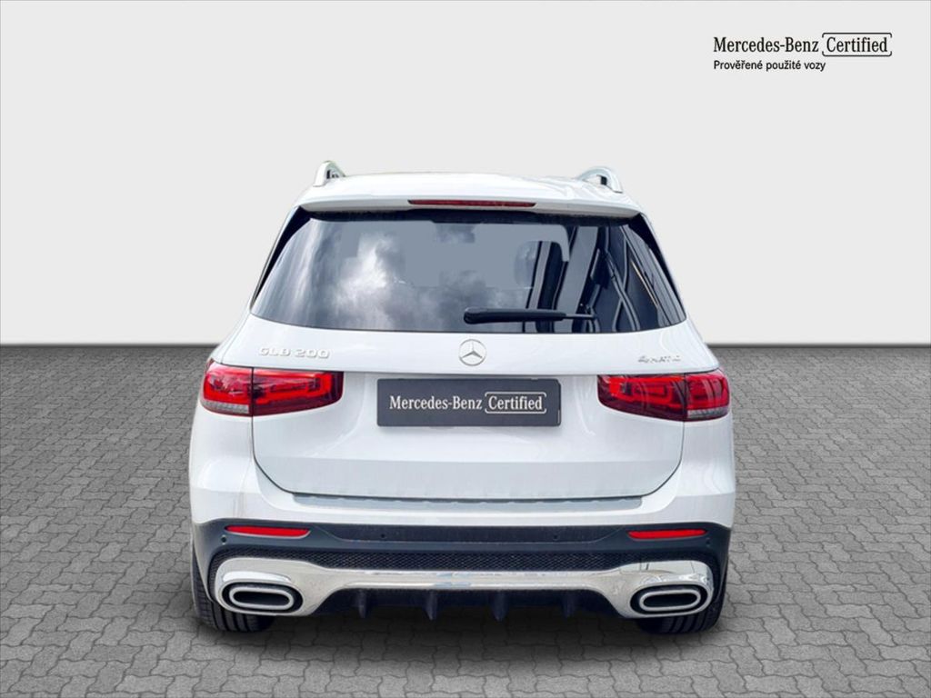 Mercedes-Benz GLB 200 2023