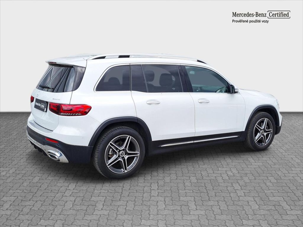 Mercedes-Benz GLB 200 2023