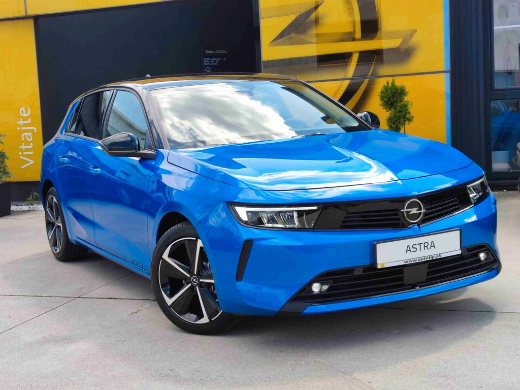 Opel Astra 2023