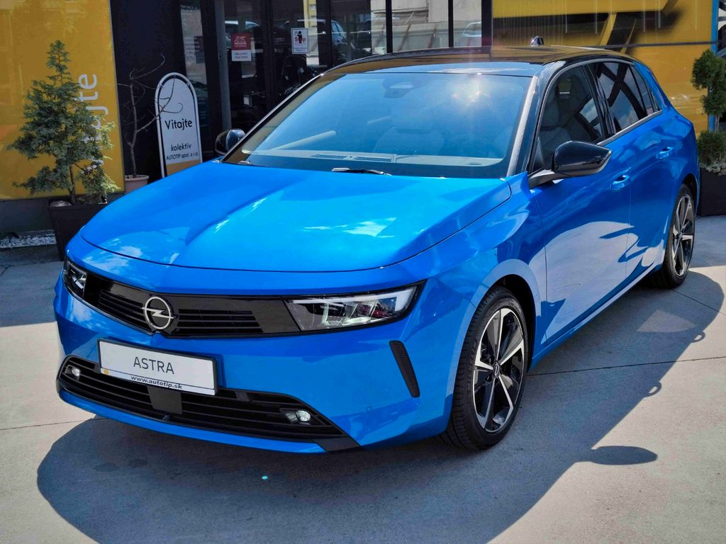 Opel Astra 2023