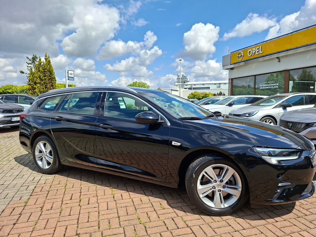 Opel Insignia 2022