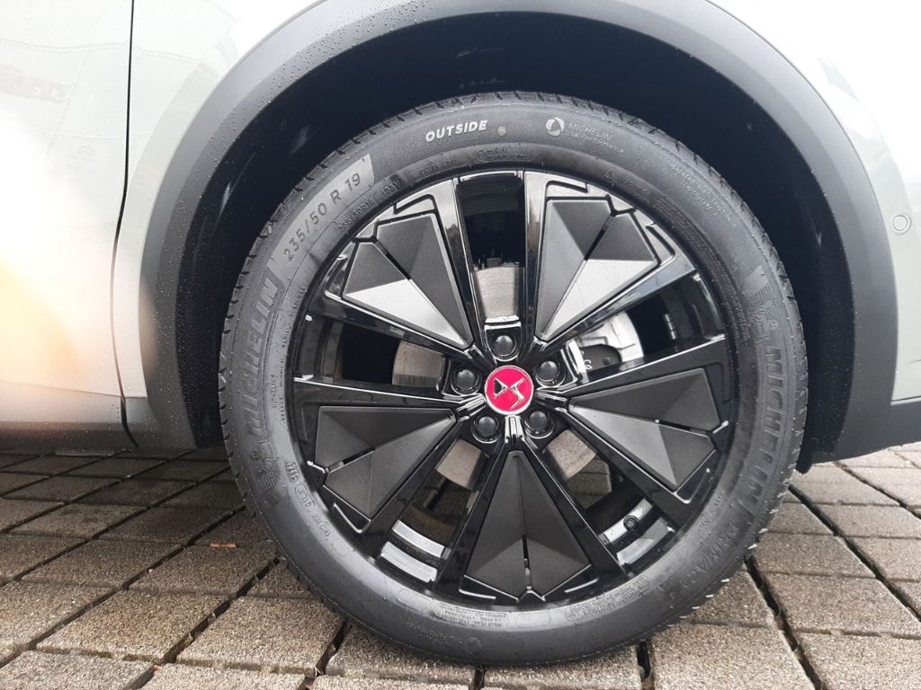 DS Automobiles DS7 (Crossback) 2024