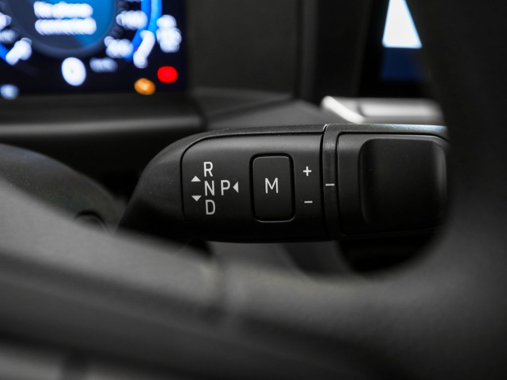 Volkswagen T7 Transporter