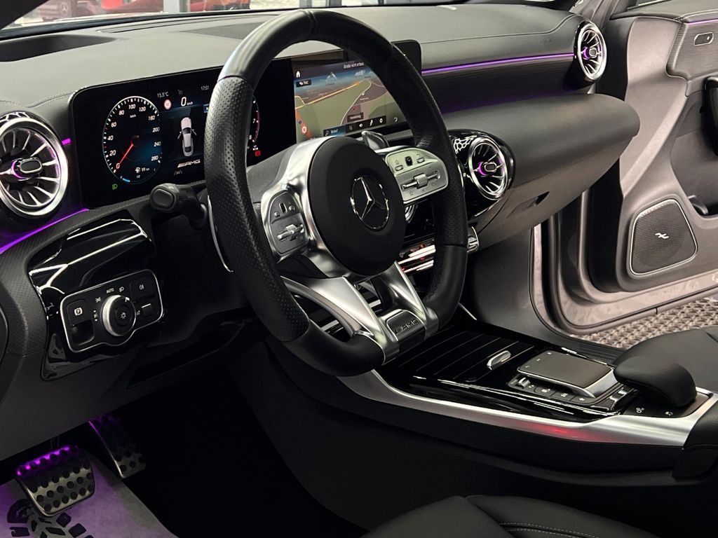 Mercedes-Benz CLA 35 AMG 2023