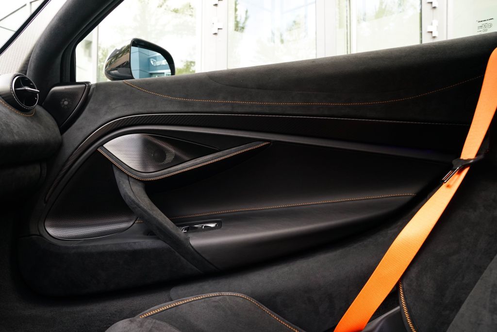 McLaren 750S 2024