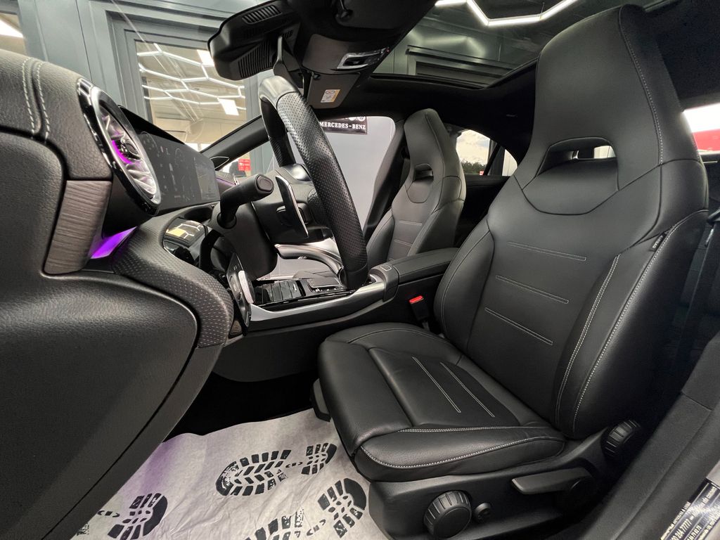 Mercedes-Benz CLA 35 AMG 2023