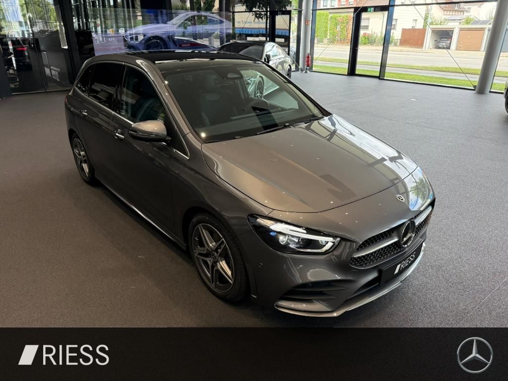 Mercedes-Benz B 200 2025