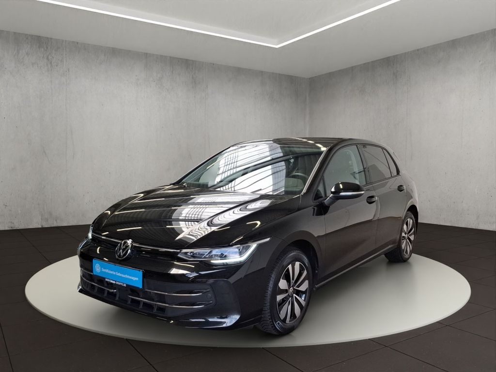 Volkswagen Golf 2024