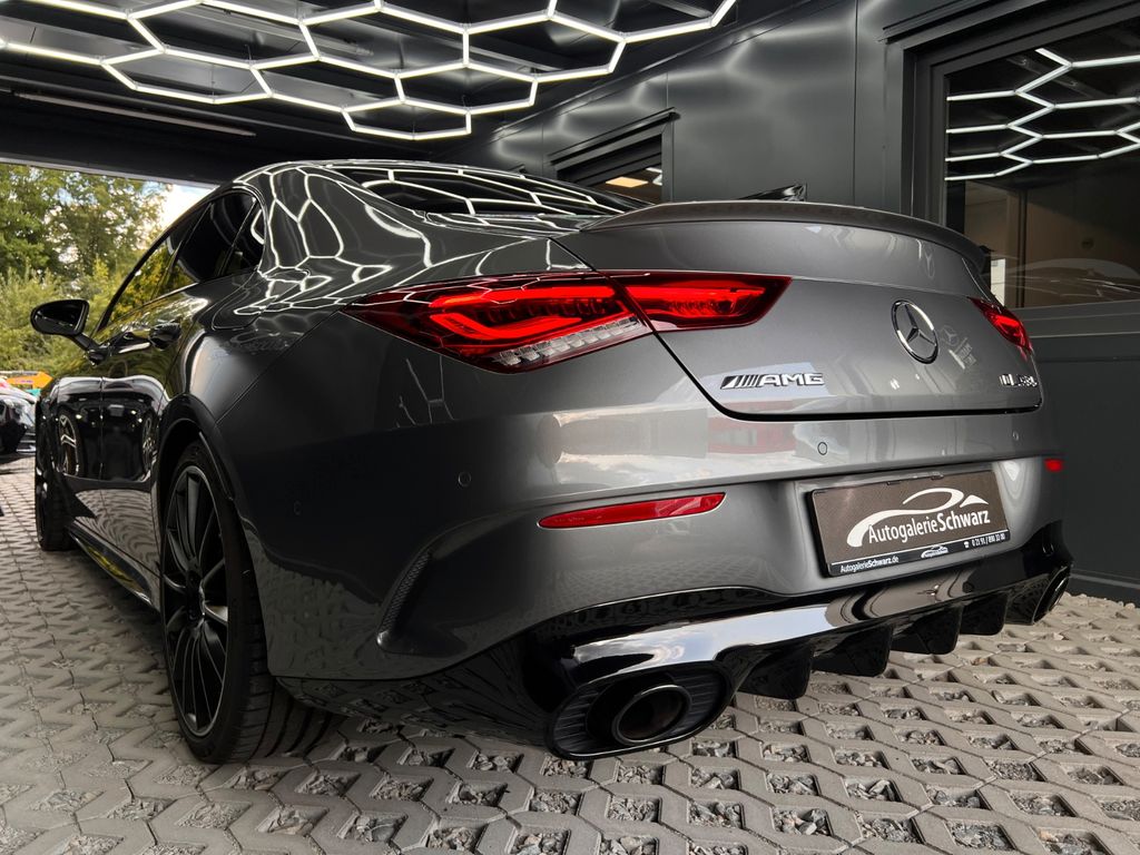 Mercedes-Benz CLA 35 AMG 2023