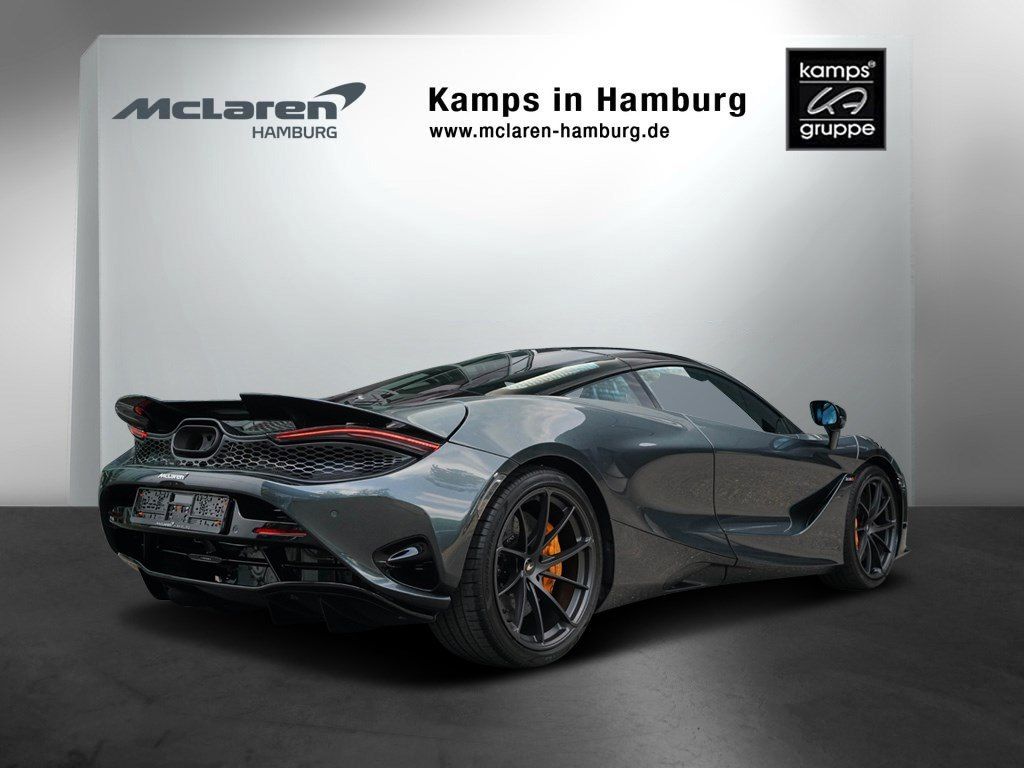 McLaren 750S 2024
