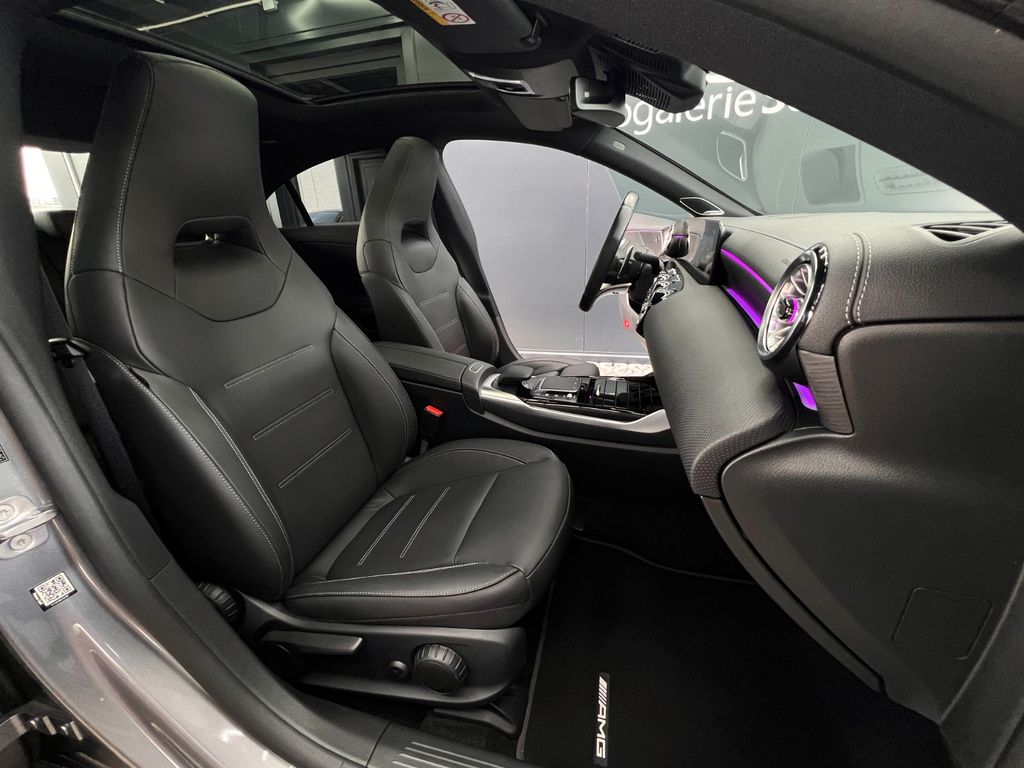 Mercedes-Benz CLA 35 AMG 2023
