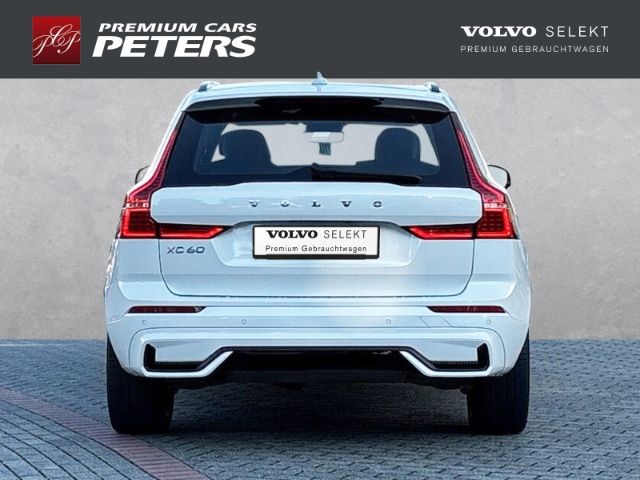 Volvo XC60 2022