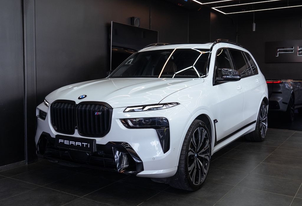 BMW X7 M60 2022