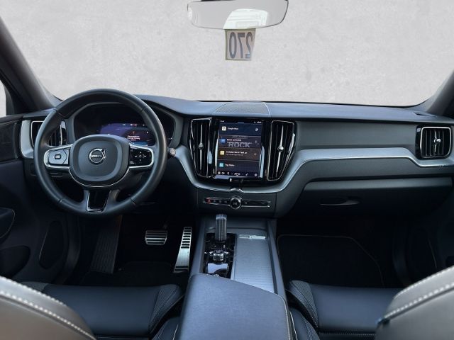 Volvo XC60 2022