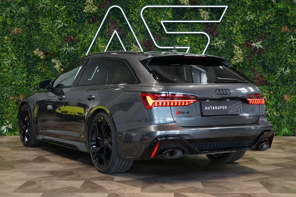 Audi RS6 2023