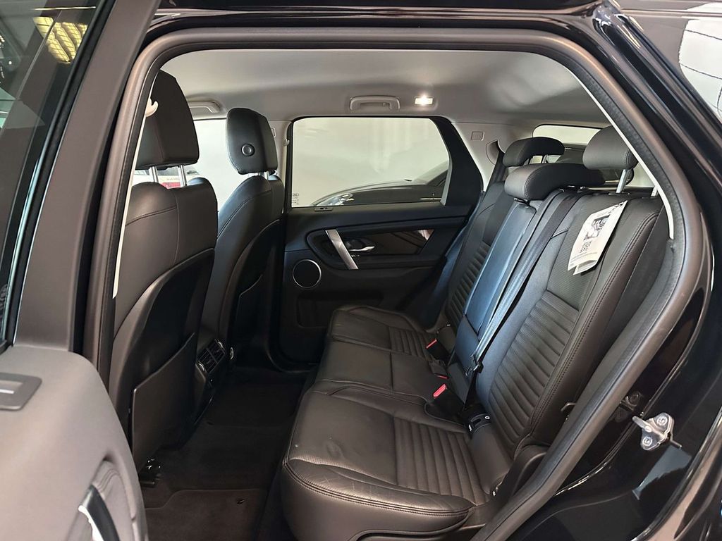 Land Rover Discovery Sport 2020