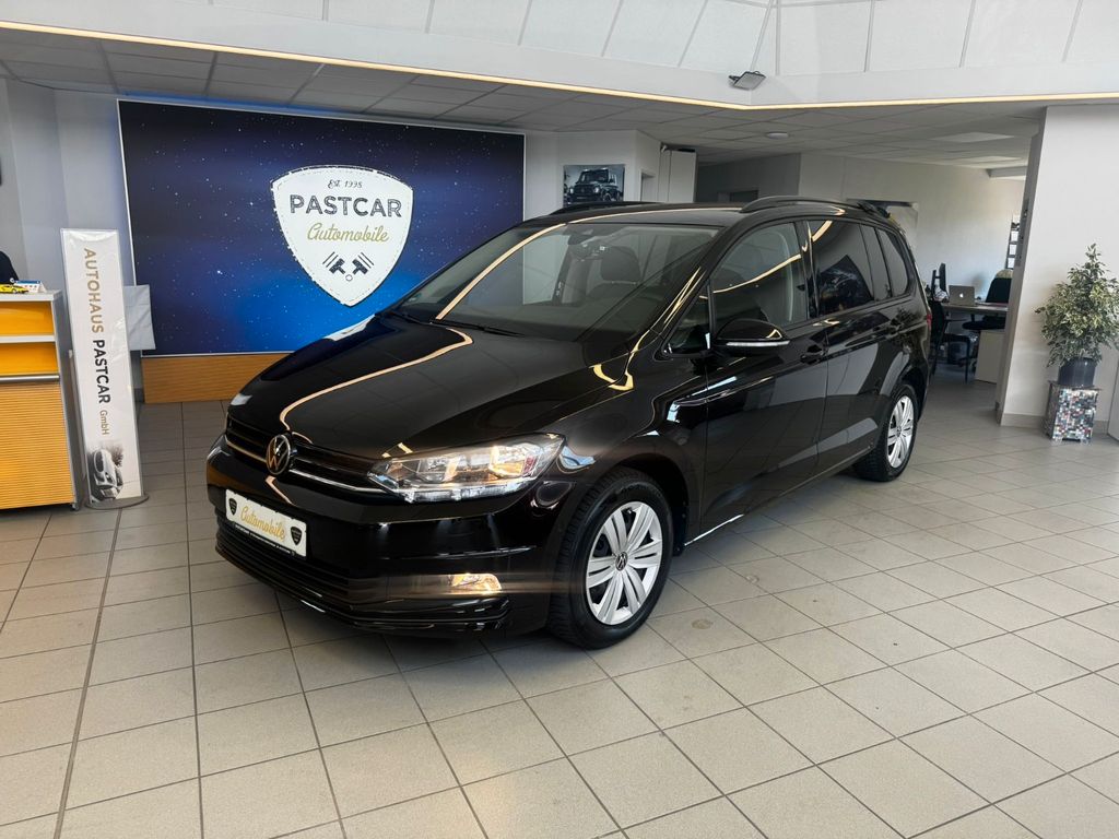 Volkswagen Touran 2024