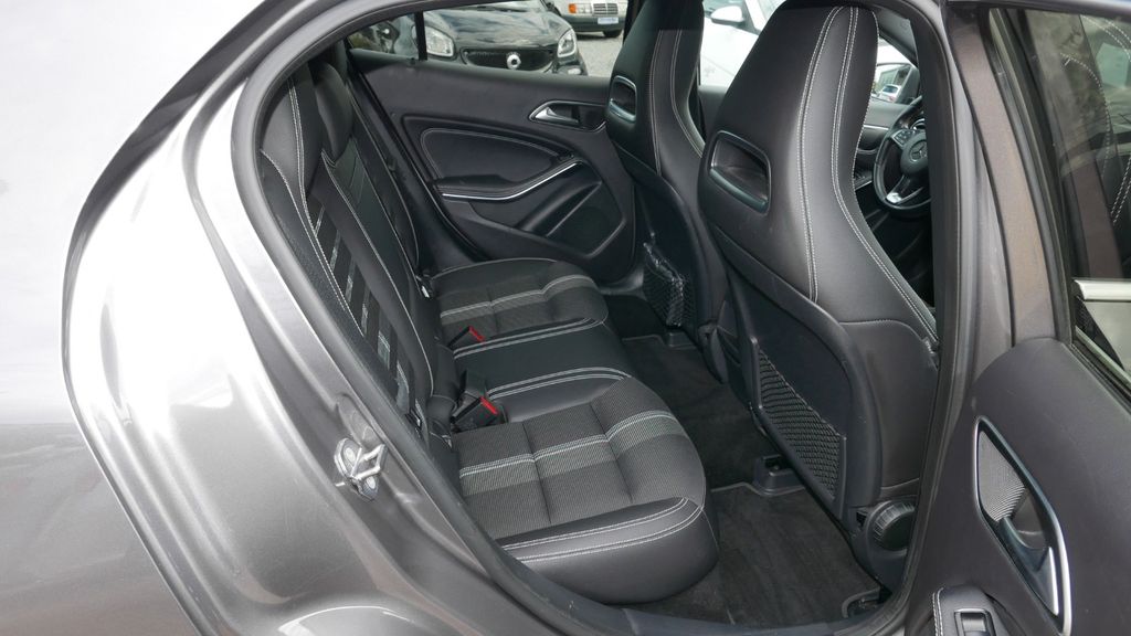 Mercedes-Benz GLA 200 2018