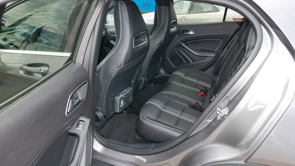 Mercedes-Benz GLA 200 2018