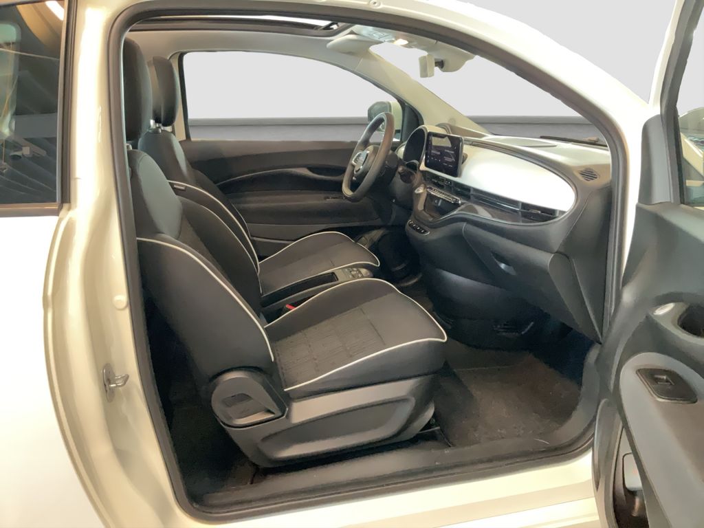 Fiat 500e 2023