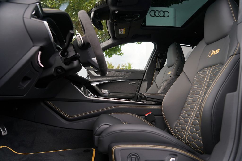 Audi RS6 2025