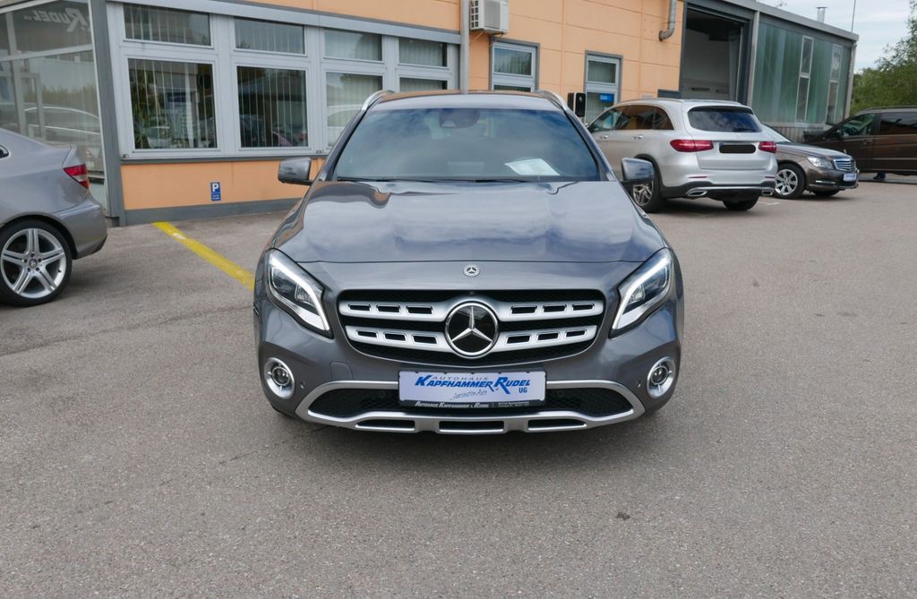 Mercedes-Benz GLA 200 2018